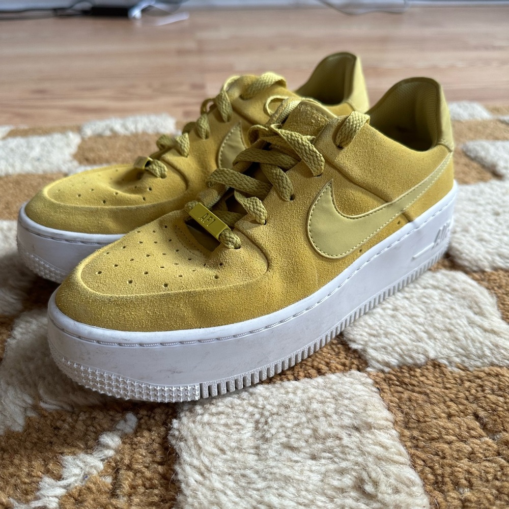 Nike AF-1 - size 7.5 women’s